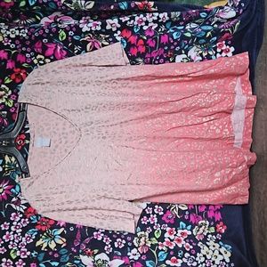 Women's Chico's size 2 3/4 shirt